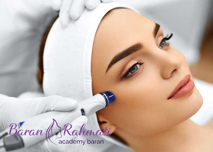 پاکسازی صورت با لیزر