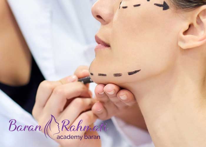 آیا پس از انجام لیفتینگ صورت با نخ می‌توان آرایش کرد؟