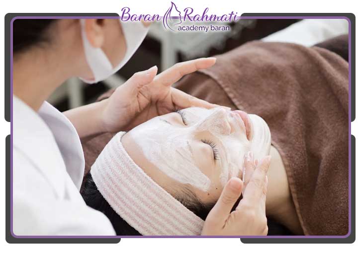 آموزش پاکسازی پوست