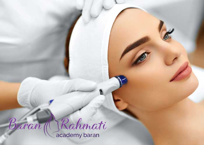 Read more about the article 0 تا 100 میکرودرم آبریژن صورت و نکات مهم آن