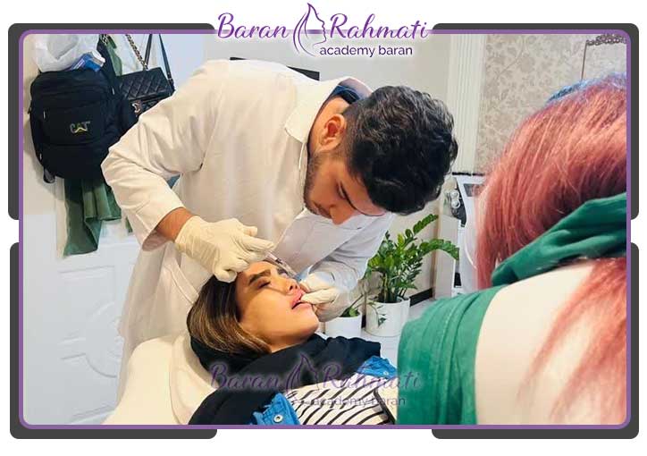 آموزش تزریق بوتاکس در سمنان