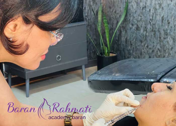 Read more about the article آموزش ژل و بوتاکس در بوشهر