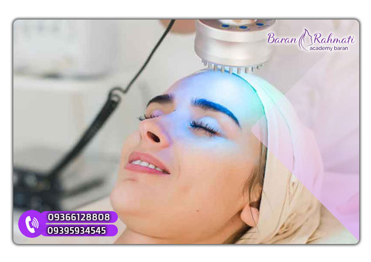 نوردرمانی یکی از روش های جوانسازی پوست صورت