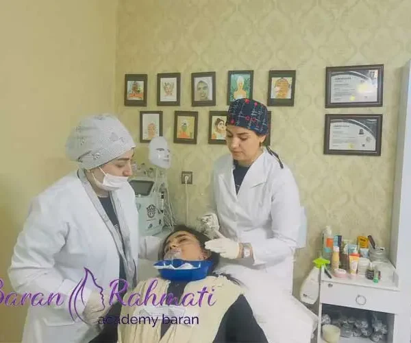 آموزش تزریق بوتاکس در قشم
