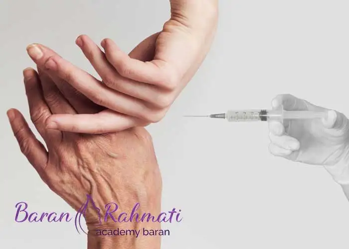 Read more about the article رفع چین و چروک دست با بوتاکس